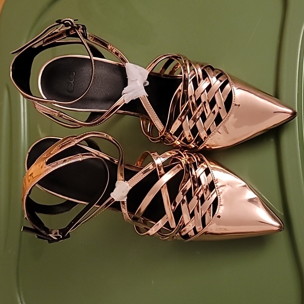 Brand New Asos Gold Heels Size 5